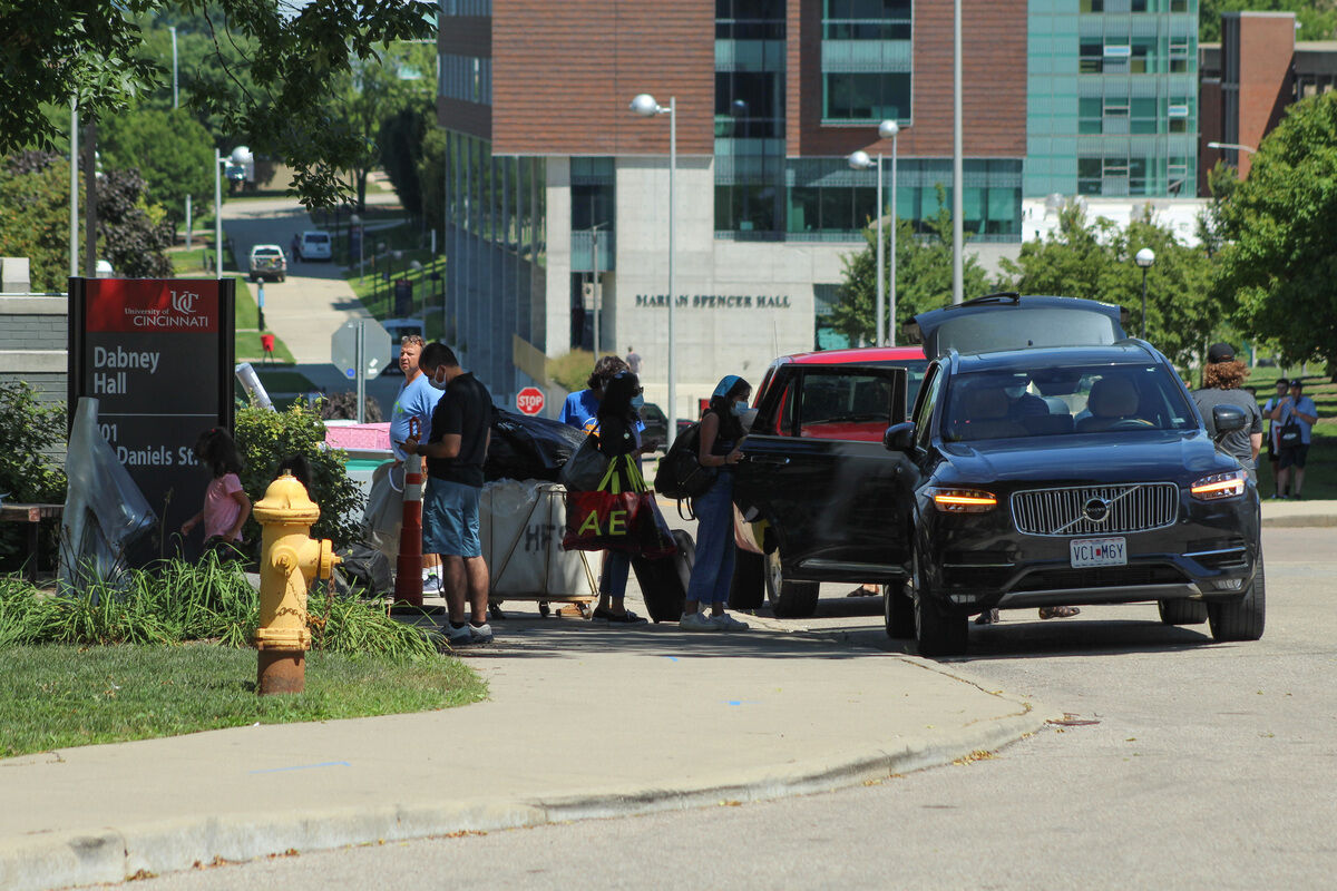 Students move in during coronavirus